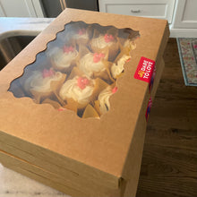 Load image into Gallery viewer, Variety of Cupcakes