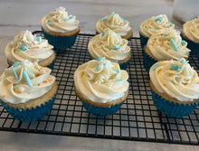 Load image into Gallery viewer, Variety of Cupcakes