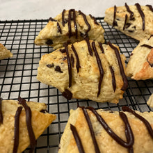 Load image into Gallery viewer, Chocolate Chip Scones