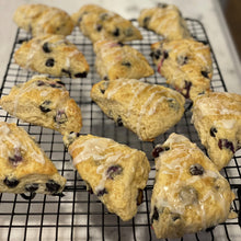 Load image into Gallery viewer, Blueberry Lemon Scones
