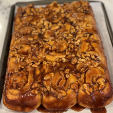 Load image into Gallery viewer, Maple-Walnut Sticky Dough Buns