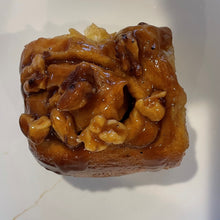Load image into Gallery viewer, Maple-Walnut Sticky Dough Buns
