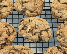 Load image into Gallery viewer, Don't Worry, Be Nutty (Box)