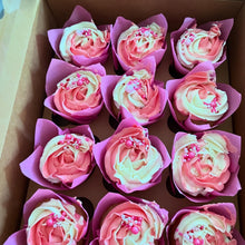 Load image into Gallery viewer, Variety of Cupcakes
