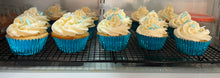 Load image into Gallery viewer, Variety of Cupcakes
